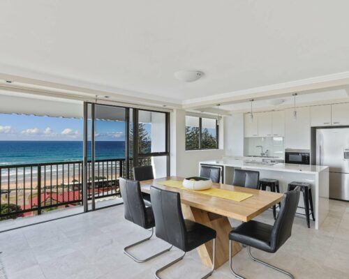 Gold-Coast-executive-2-bedroom-apartments-room-34 (2)