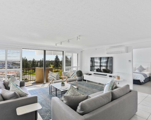 Gold-Coast-superior-3-bedroom-apartments-room-23 (2)